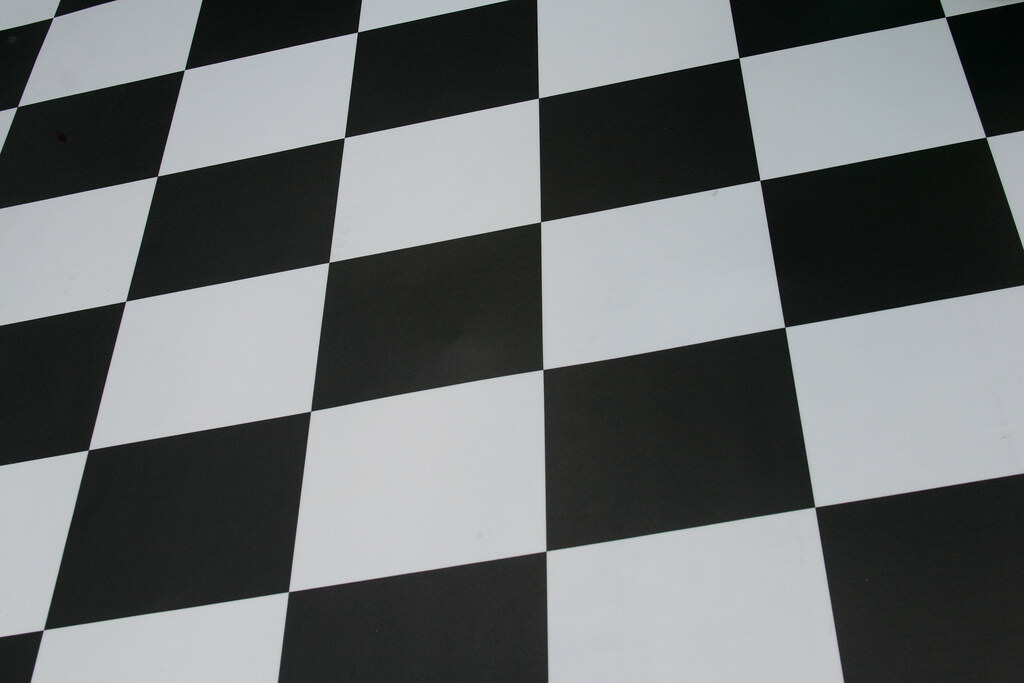 Adoptez le carrelage damier noir et blanc ! Adoptez le carrelage damier noir et blanc !