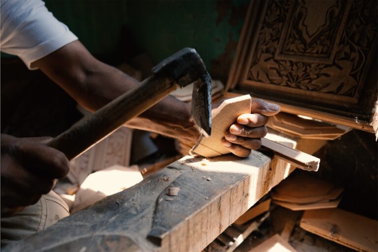 Choisir son artisan : la checklist en 10 points Choisir son artisan : la checklist en 10 points