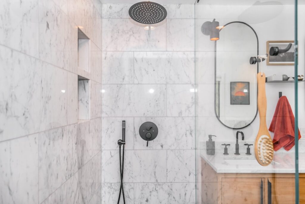 Quel style de douche choisir ? Quel style de douche choisir ?